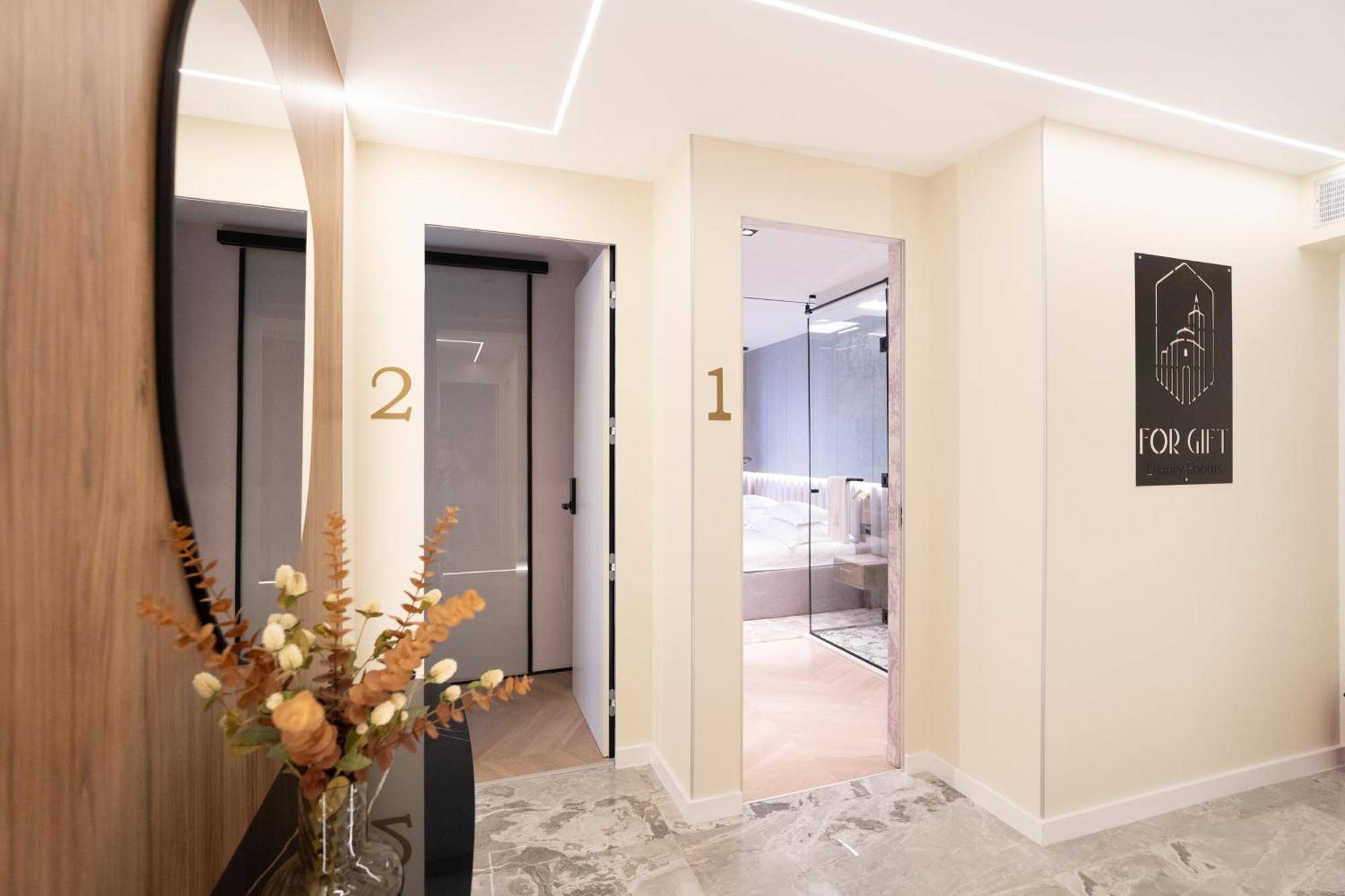 Luxury Rooms - For Gift Zadar Eksteriør bilde